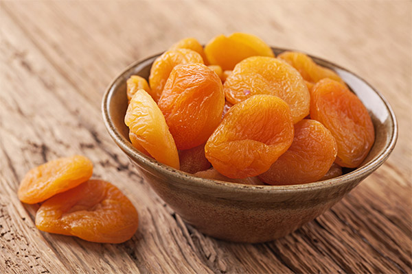 Les avantages et les inconvénients des abricots secs