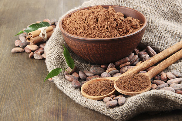 Výhody a poškození kakaového prášku