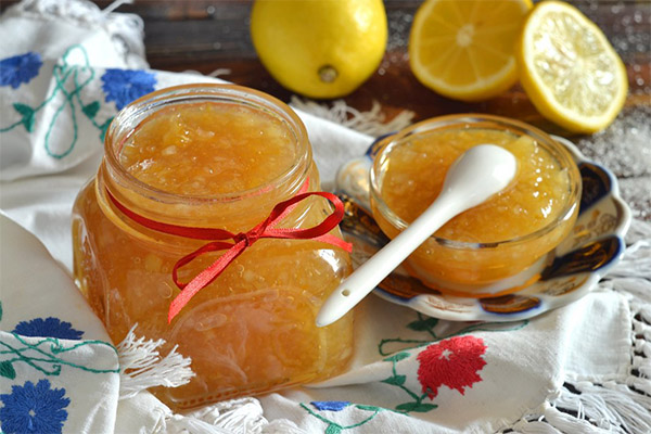 Whipped Lemon Jam Recept