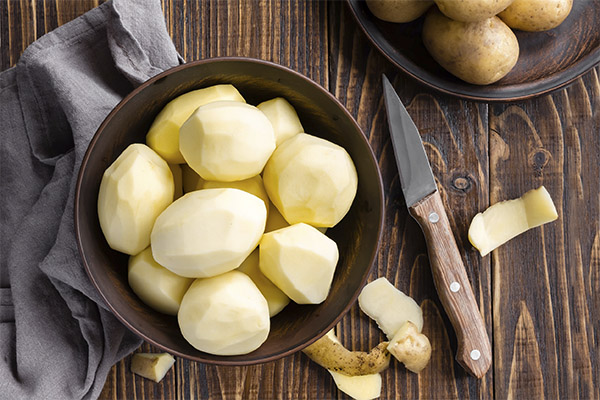Comment éplucher rapidement les pommes de terre