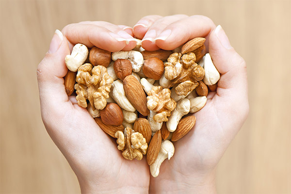 Quelles noix sont bonnes pour le cœur et les vaisseaux sanguins